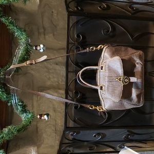 Gorgeous Dooney & Bourke grey and black snakeskin purse